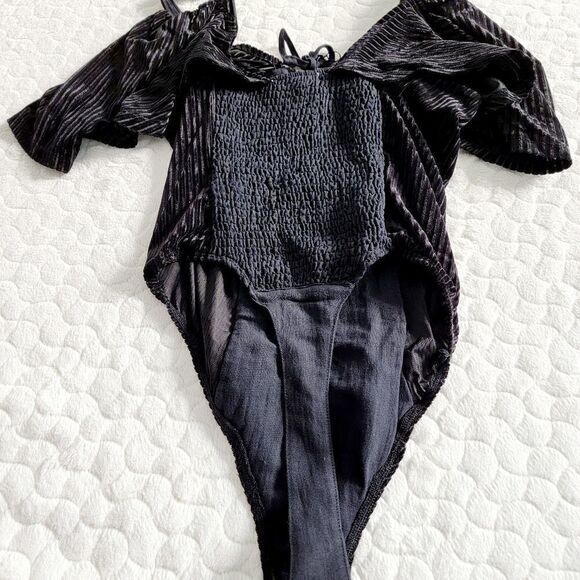NEW AELY Los Angeles bodysuit black velour soft small - Picture 7 of 7